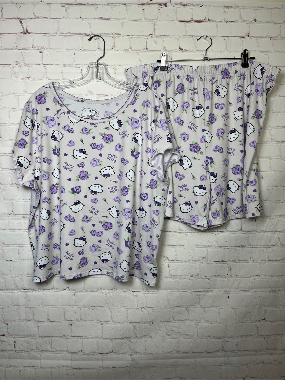 Hello Kitty Short Sleeve and Shorts Pajama Set